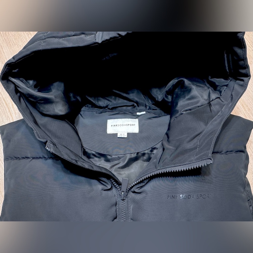 Pink Soda Sport Longline Hooded Puffer Vest Black Size M - Picture 2 of 10